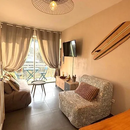 Apartment Plages 130 M, Parking Prive, Climatise, Wifi/fibre *